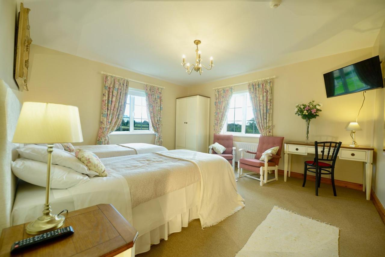 Oakfield B&B リスバーン エクステリア 写真